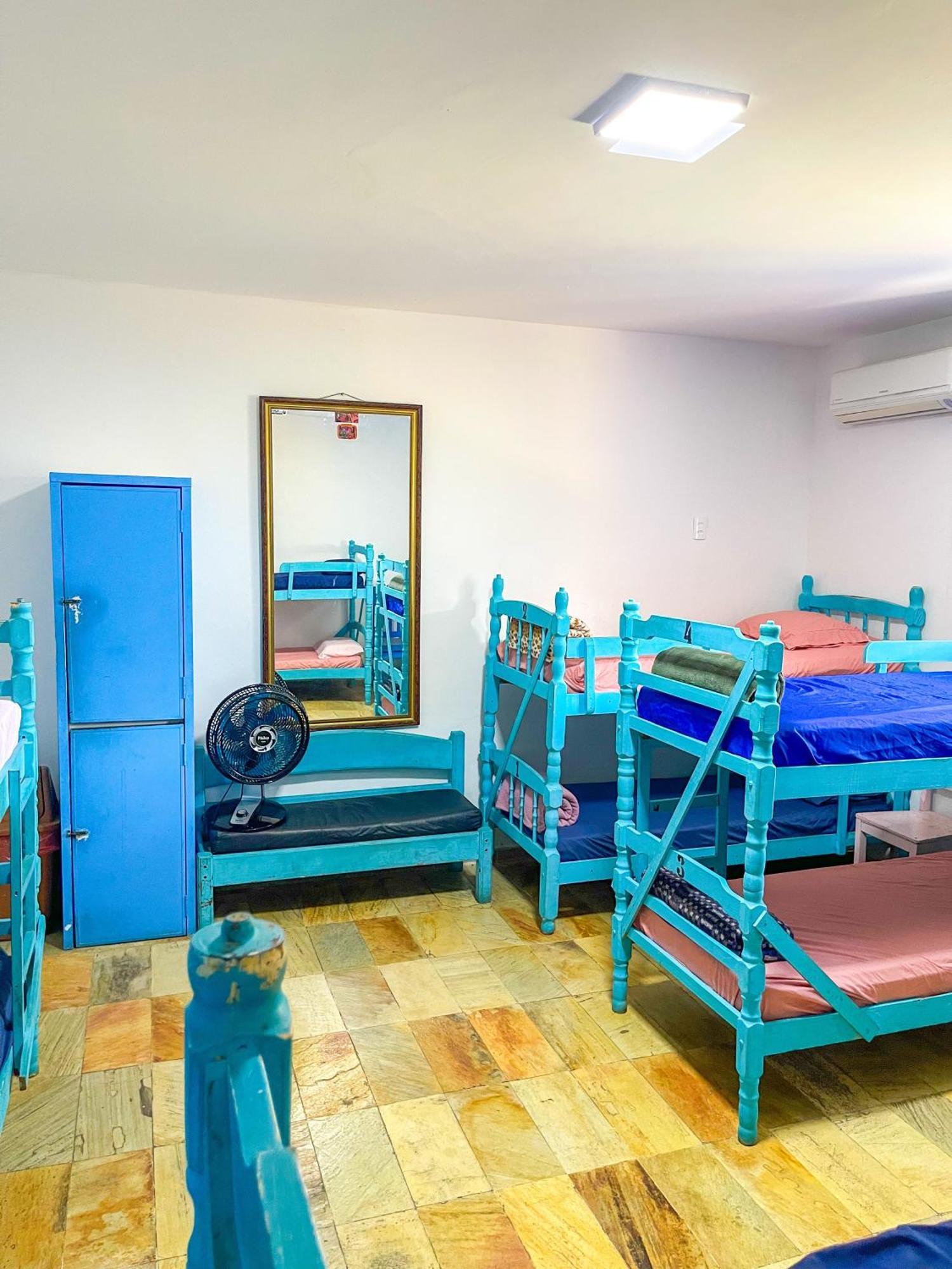 Onca Da Praia Hostel Vitória Buitenkant foto